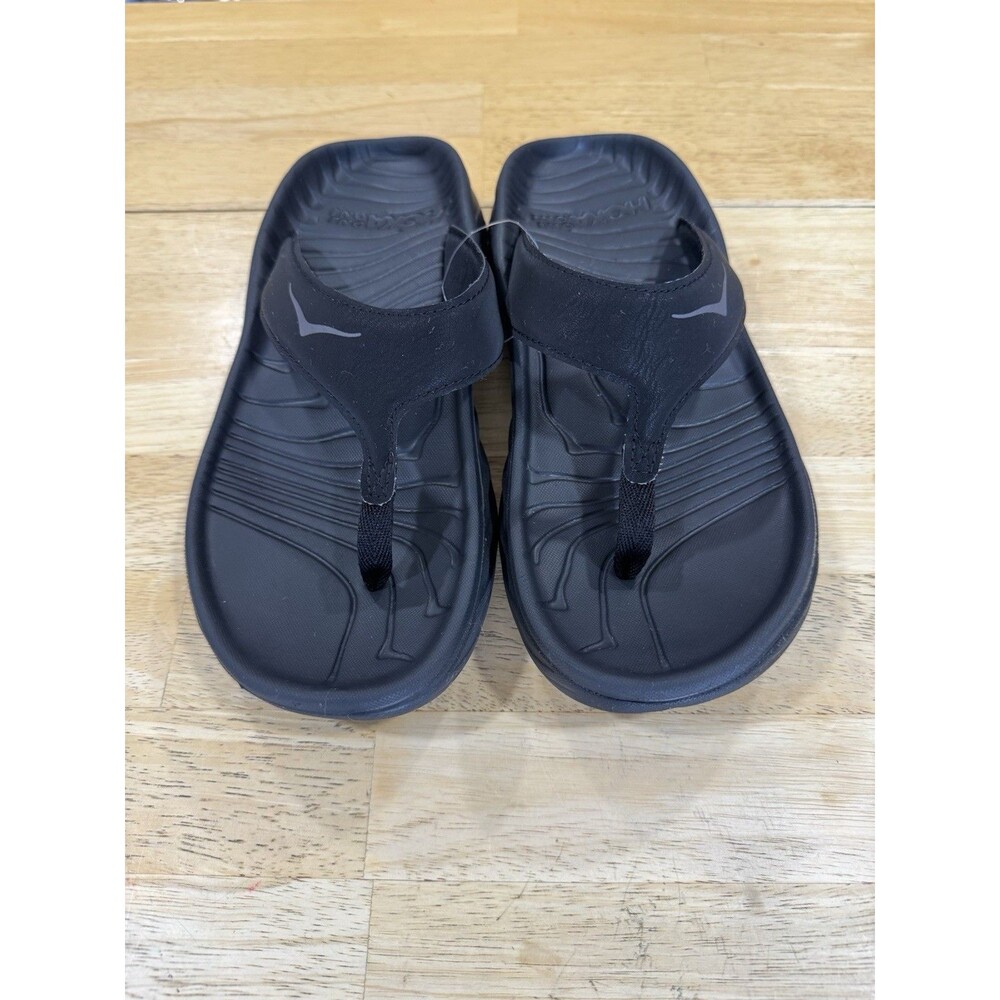 Hoka One Women’s Ora Recovery Sandals Size 7 Black Flip Thong Comfort Vegan EUC - Picture 3 of 8
